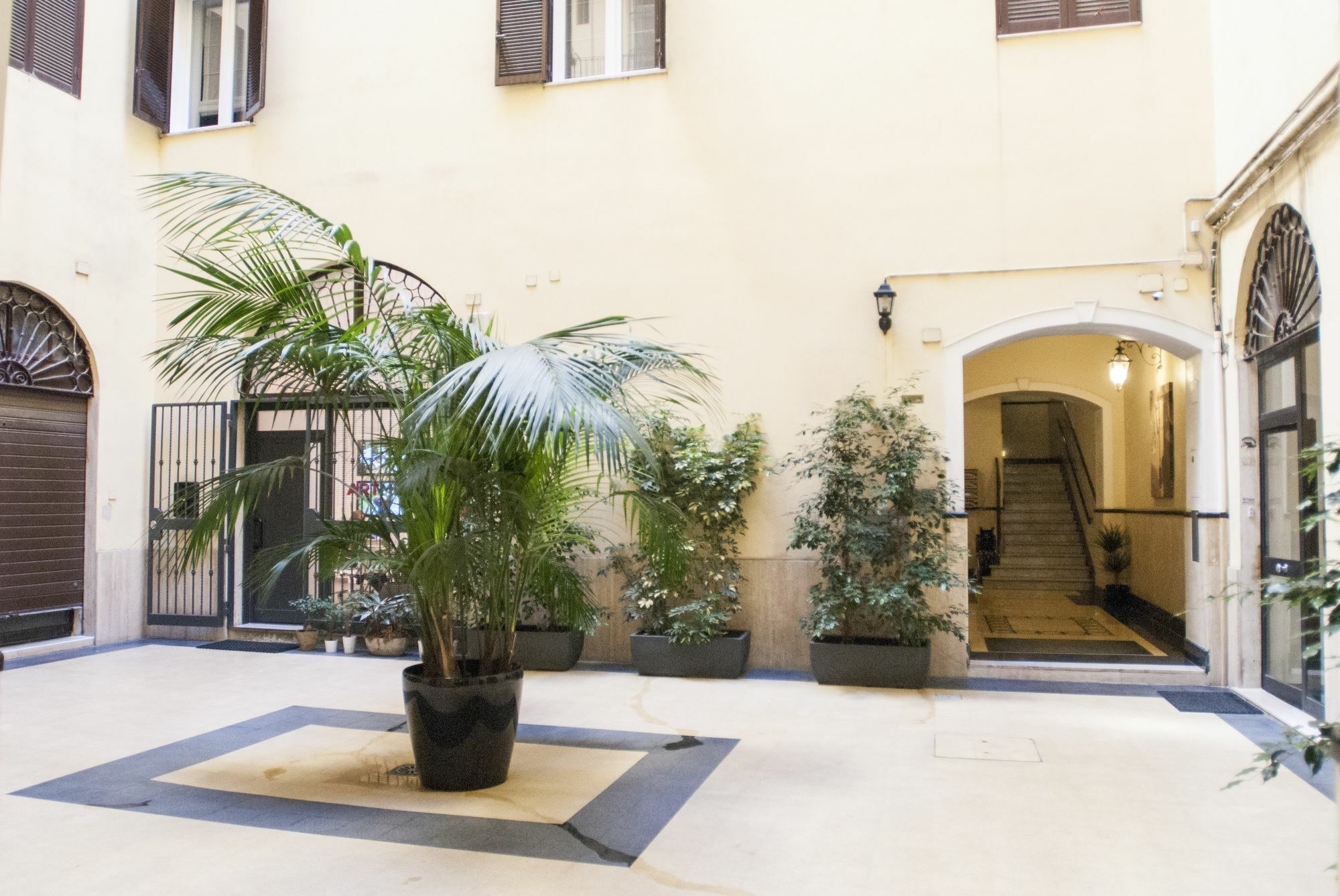 Merulana Holidays 2* Roma